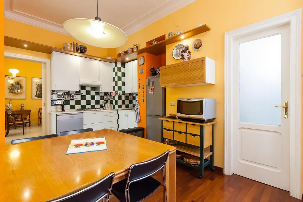 Quartieri Spagnoli 2 - Bh 33 Nápoles Apartamento