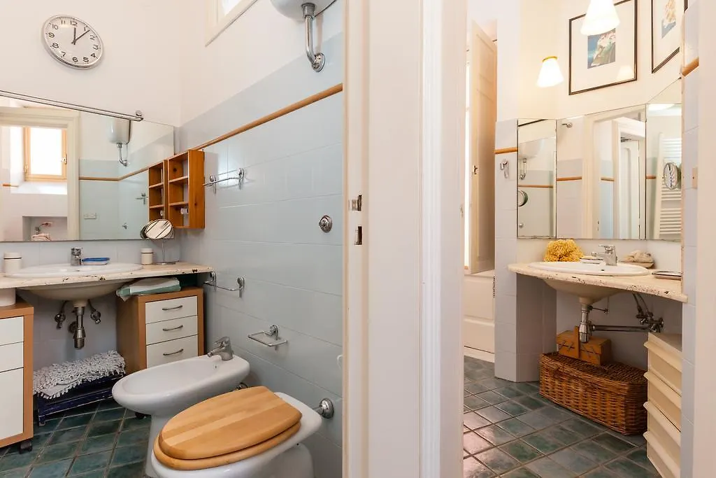Quartieri Spagnoli 2 - Bh 33 Nápoles Apartamento